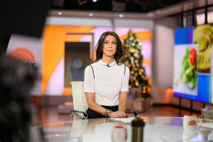Dr Natalie Azar Height, Weight, Net Worth, Age, Birthday, Wikipedia, Who, Instagram, Biography