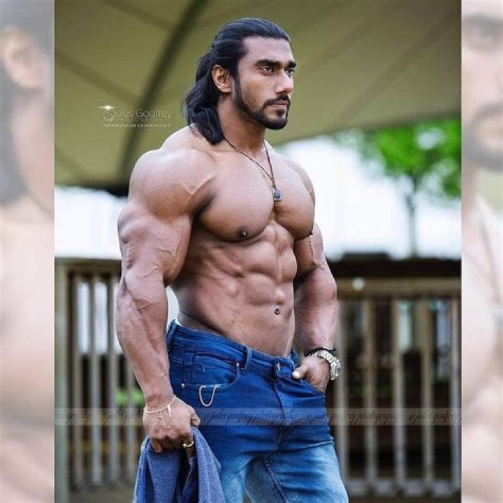 Indrans Height, Weight, Net Worth, Age, Birthday, Wikipedia, Who, Instagram, Biography