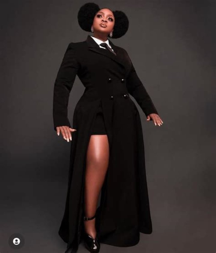 
Mercy Aigbe, Ini Endo, Others React As Eniola Badmus Sets The Internet On Fire With Jaw-dropping Photos Ahead Of Her Birthday 