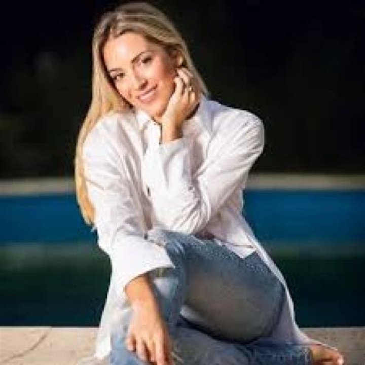 
Sophie Delezio Height, Weight, Net Worth, Age, Birthday, Wikipedia, Who, Nationality, Biography 
