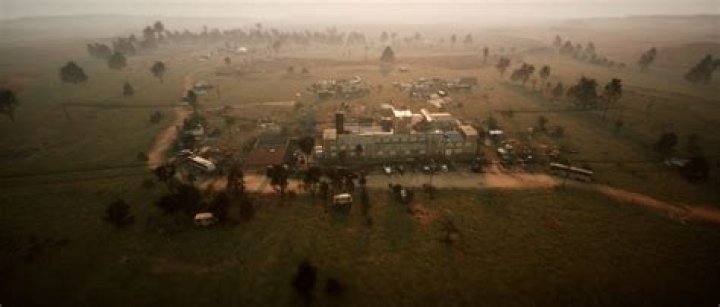 
Waco: American Apocalypse: Who were Branch Davidians? 