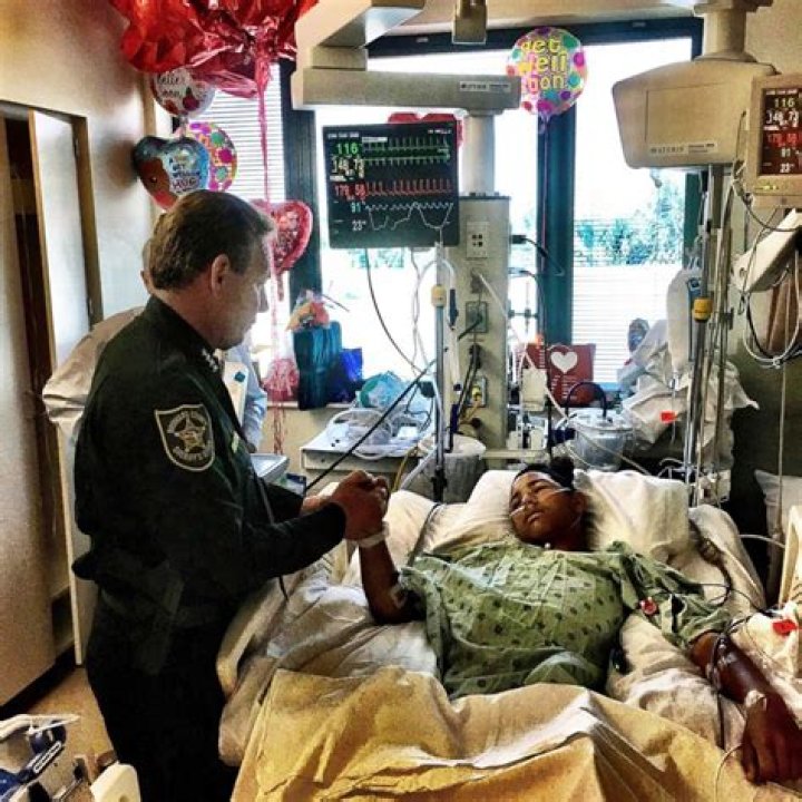 
Who Are Anthony Borges Parents? Parkland Shooting Viral On Reddit 